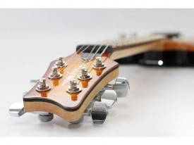 Gitara elektryczna VGS Pro Series Stage One Evertune + kabel, pas skórzany, oraz komplet straplocków gratis